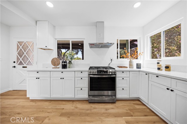 619 S Brookhurst Road, Fullerton CA: https://media.crmls.org/medias/9844eba9-b7e3-4eb9-a38f-b1e3393c8ce2.jpg