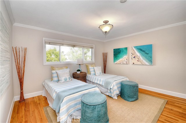 217 Vista Del Parque, Redondo Beach, California 90277, 4 Bedrooms Bedrooms, ,2 BathroomsBathrooms,Residential,Sold,Vista Del Parque,PV17010276