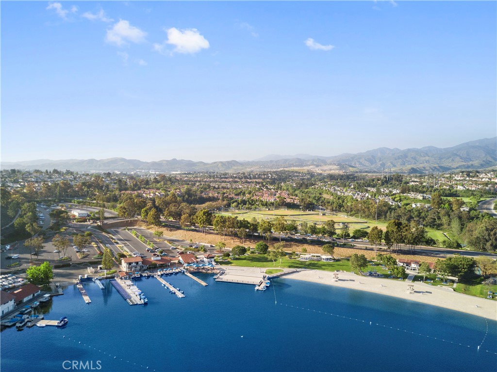 MLS #OC25243324 image #43