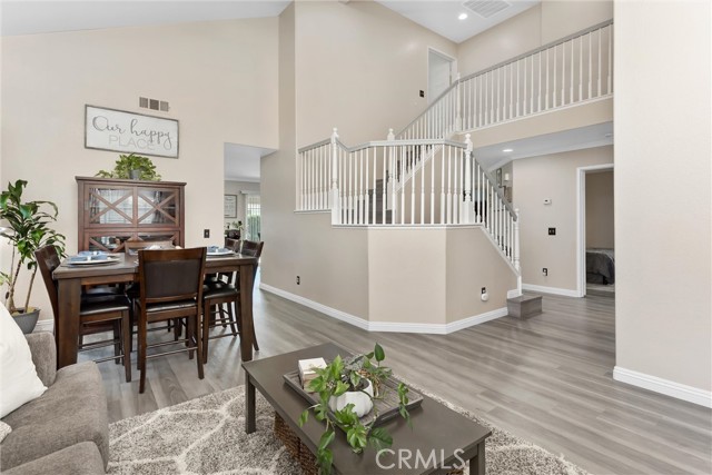 Detail Gallery Image 3 of 32 For 2601 W Meyers Rd, San Bernardino,  CA 92407 - 5 Beds | 3 Baths