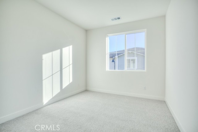 Detail Gallery Image 39 of 44 For 4076 E Lily Paseo #112,  Ontario,  CA 91761 - 3 Beds | 2/1 Baths