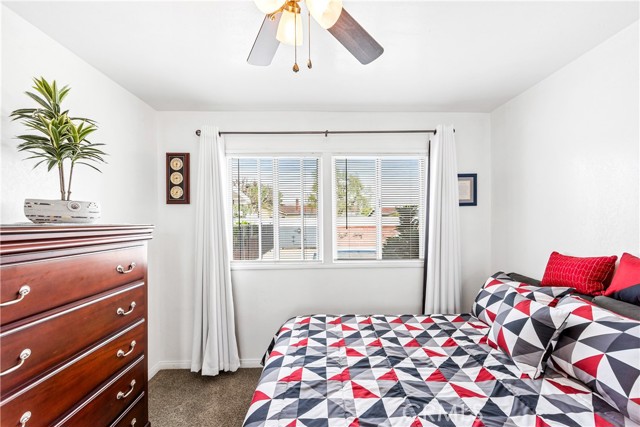 6051 Camphor Avenue, Westminster CA: https://media.crmls.org/medias/9846d7bc-c1d5-4725-aad6-1147d21cb7a4.jpg