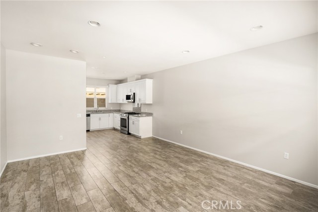 544 S Casita Street, Anaheim CA: https://media.crmls.org/medias/984773d9-f580-469f-9680-77f27601f0b4.jpg