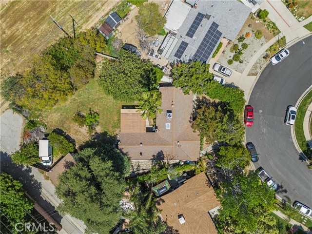 Detail Gallery Image 42 of 47 For 11329 Mclennan Ave, Granada Hills,  CA 91344 - 7 Beds | 2 Baths