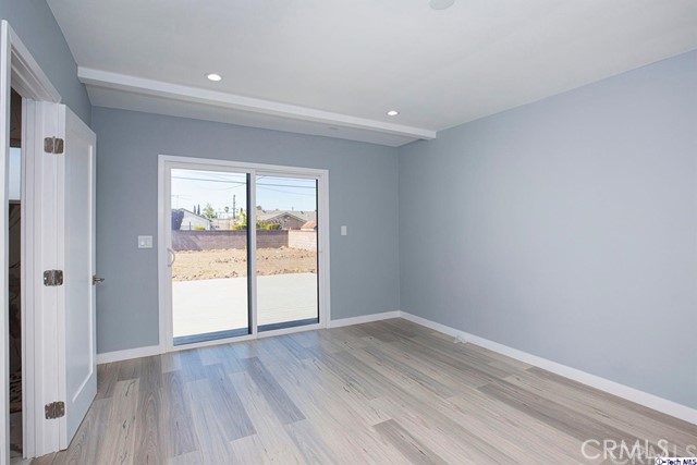 2 Bed Home for Sale in Sun Valley, California