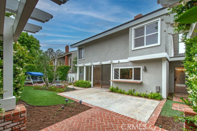 5021 Corkwood Lane, Irvine CA: https://media.crmls.org/medias/98491e37-afac-4f04-9dee-5e884ecfeff9.jpg