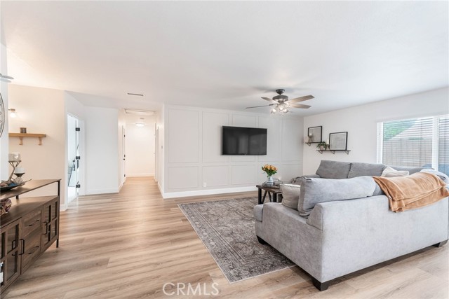 823 Fowler Avenue photo 8