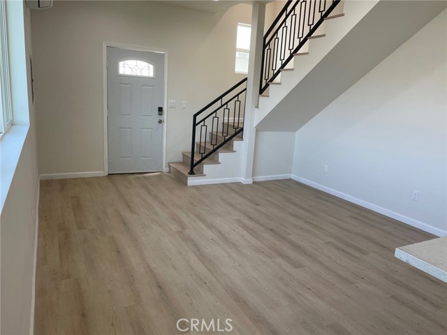 Detail Gallery Image 9 of 19 For 315 N Alvarado St #1/2,  Los Angeles,  CA 90026 - 4 Beds | 3 Baths