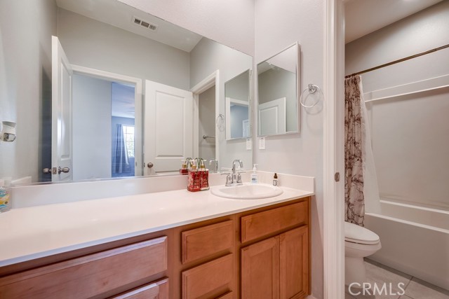 Detail Gallery Image 11 of 40 For 31549 Turquoise Ct, Menifee,  CA 92584 - 3 Beds | 2/1 Baths