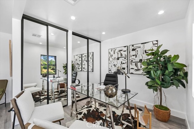 8960 Crescent Drive, Los Angeles, CA, 90046 8960 Crescent Drive, Los Angeles, CA, 90046