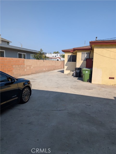 Detail Gallery Image 8 of 30 For 2235 Hauser Bld, Los Angeles,  CA 90016 - – Beds | – Baths