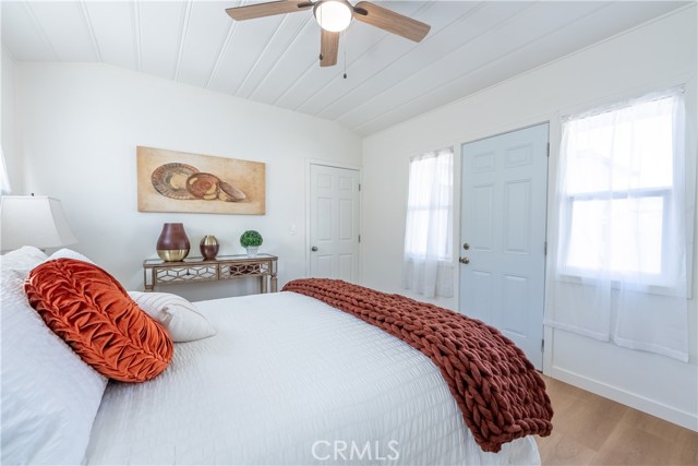 Detail Gallery Image 14 of 26 For 10106 Capistrano Ave, South Gate,  CA 90280 - – Beds | – Baths