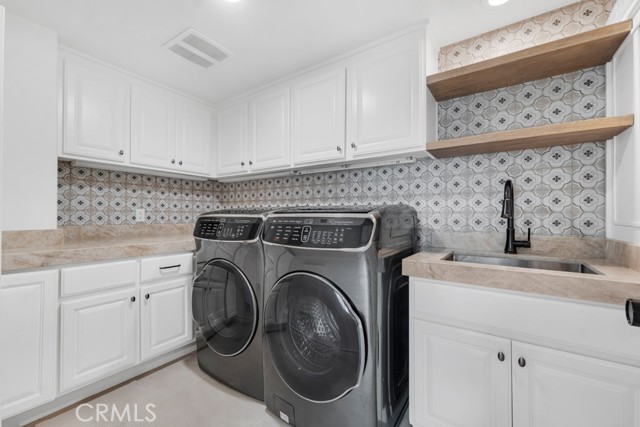 Detail Gallery Image 46 of 70 For 8 Saint Tropez, Laguna Niguel,  CA 92677 - 6 Beds | 7/1 Baths