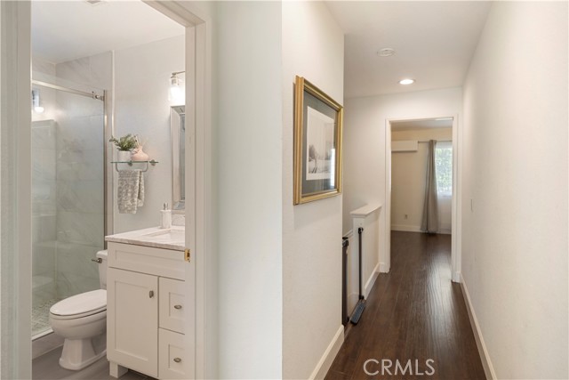 Detail Gallery Image 27 of 37 For 229 Windsong Ct, Azusa,  CA 91702 - 3 Beds | 3 Baths