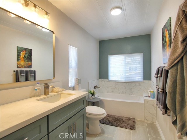 Detail Gallery Image 18 of 18 For 692 N Adele St #101,  Orange,  CA 92867 - 3 Beds | 2 Baths