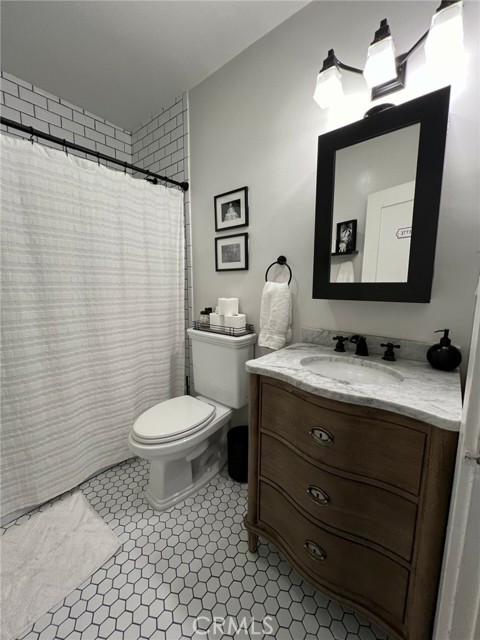 Detail Gallery Image 15 of 26 For 1649 N Mar Vista Ave, Pasadena,  CA 91104 - 2 Beds | 1 Baths