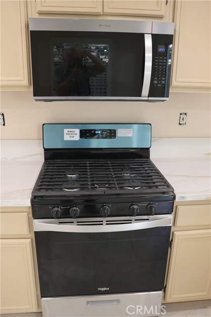 3 El Vado Drive, Rancho Santa Margarita CA: https://media.crmls.org/medias/984c1cff-24a7-4a2e-89d6-90e06e412a28.jpg