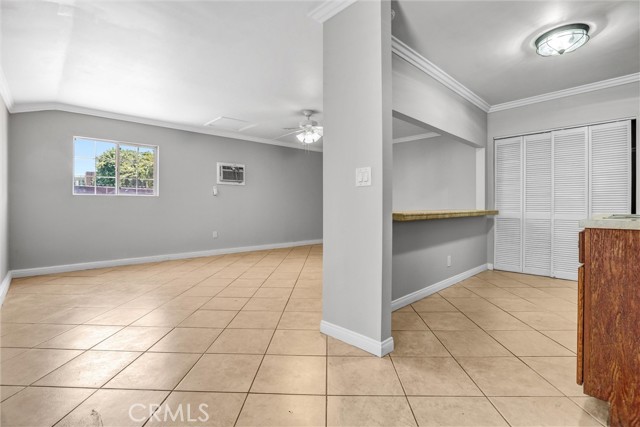 7836 Hanna Avenue, Canoga Park CA: https://media.crmls.org/medias/984cbee9-6fc8-4913-aec6-1ee407627246.jpg