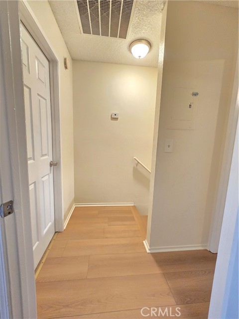 Detail Gallery Image 10 of 12 For 9825 N Loop Bld a,  California City,  CA 93505 - 2 Beds | 1 Baths