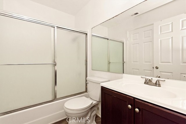 Detail Gallery Image 18 of 37 For 736 255th St a,  Harbor City,  CA 90710 - 2 Beds | 1/1 Baths