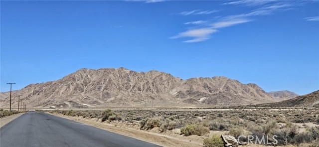 800 Northside Road, Lucerne Valley CA: https://media.crmls.org/medias/984ef8ec-efd6-420f-9c81-9e013b649fbe.jpg