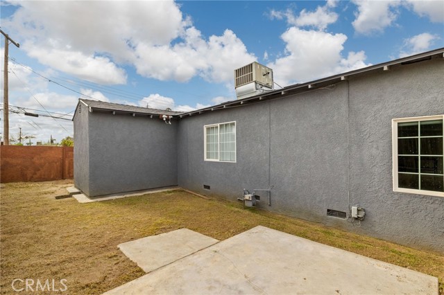 Detail Gallery Image 30 of 34 For 2935 Shelly Ln, Bakersfield,  CA 93306 - 4 Beds | 2 Baths