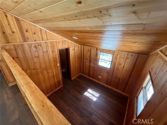 Detail Gallery Image 15 of 28 For 875 Virginia Ct, Lake Arrowhead,  CA 92352 - 1 Beds | 1 Baths