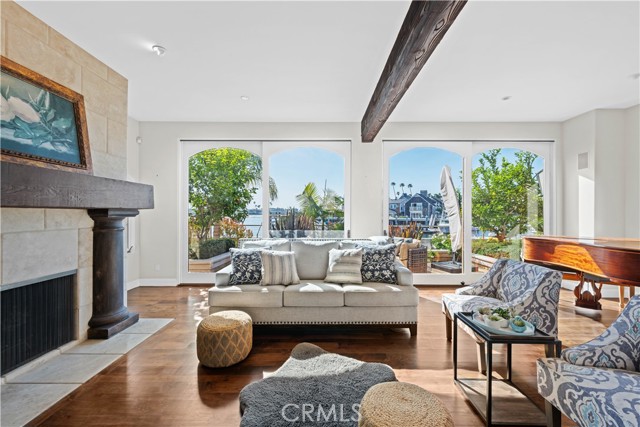 Detail Gallery Image 45 of 75 For 221 Rivo Alto Canal, Long Beach,  CA 90803 - 4 Beds | 5 Baths