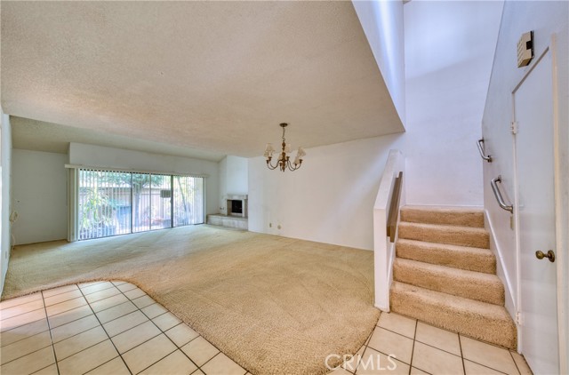 Detail Gallery Image 6 of 33 For 267 Linwood Ave #E,  Monrovia,  CA 91016 - 2 Beds | 2/1 Baths