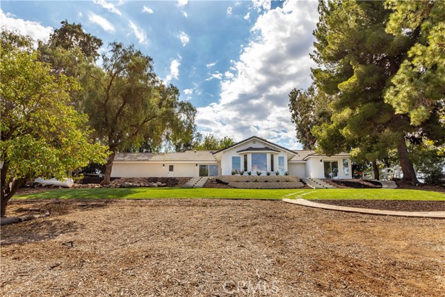 9854b65d 6e5d 4609 82d3 F3ba993626ca