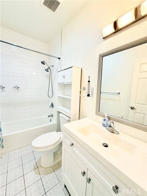 Detail Gallery Image 11 of 17 For 4847 Hedrick Ave, Riverside,  CA 92505 - 4 Beds | 2 Baths