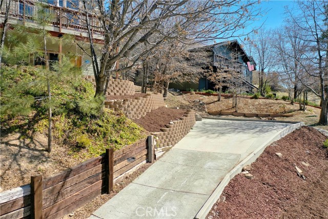 Detail Gallery Image 30 of 54 For 756 Brentwood Dr, Lake Arrowhead,  CA 92352 - 3 Beds | 3 Baths