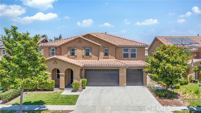 Detail Gallery Image 1 of 1 For 14646 Olite Dr, Corona,  CA 92880 - 5 Beds | 3/1 Baths