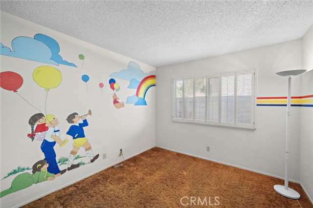 11551 Gladstone Circle, Fountain Valley CA: https://media.crmls.org/medias/98570133-83ff-4187-b0c2-bd9ab391e8c9.jpg