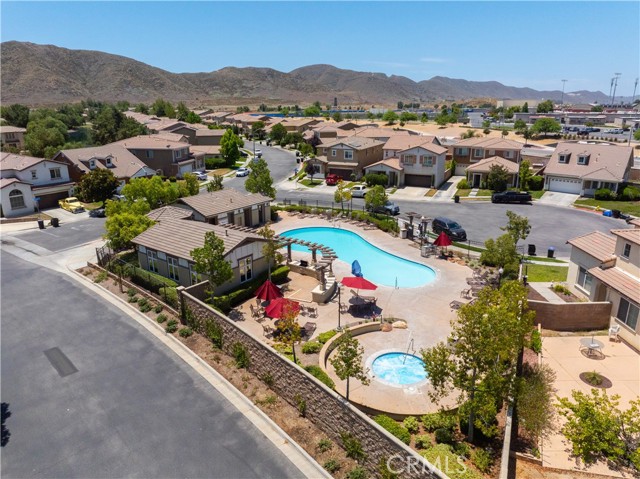 Image 28 of 36 For 1387 Veronica Trail