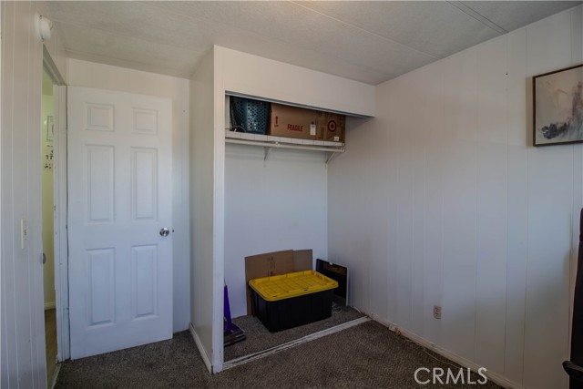 Detail Gallery Image 13 of 25 For 10701 Cedar #13,  Bloomington,  CA 92316 - 3 Beds | 2 Baths