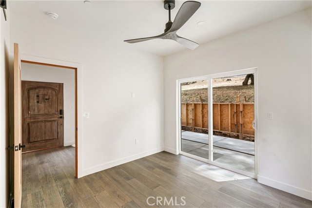 1670 Grass Valley Road, Lake Arrowhead CA: https://media.crmls.org/medias/98575ca7-1376-440a-882d-7444f3d66a7b.jpg
