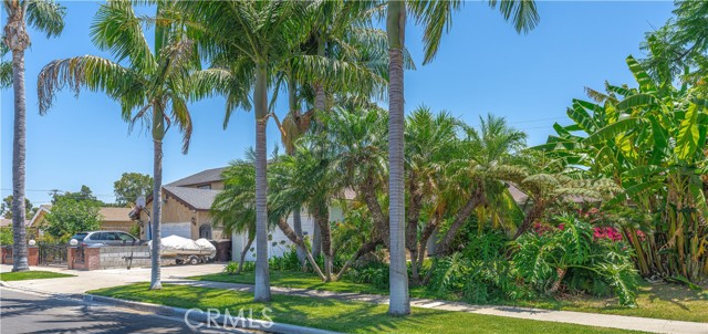 Detail Gallery Image 2 of 60 For 8922 Tracy Ave, Garden Grove,  CA 92841 - 3 Beds | 2 Baths