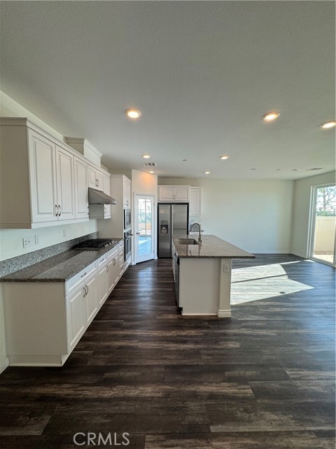 Detail Gallery Image 8 of 32 For 2388 Yasamin, Upland,  CA 91786 - 4 Beds | 2/1 Baths