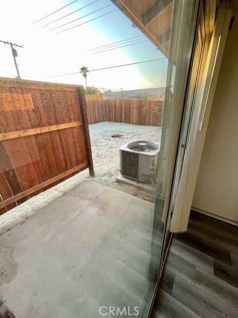 Image 21 of 28 For 79400 Avenue 42  B