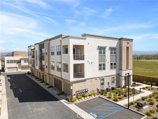 Detail Gallery Image 46 of 46 For 27466 Mercantile Ct, Valencia,  CA 91381 - 2 Beds | 2 Baths