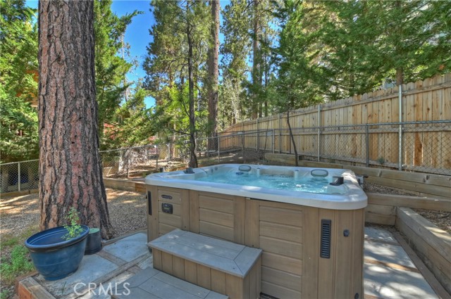 Detail Gallery Image 28 of 48 For 421 Northern Cross Dr, Big Bear Lake,  CA 92315 - 3 Beds | 2 Baths