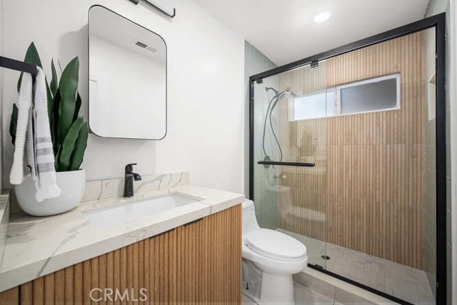 3221 Copa De Oro Drive, Los Alamitos CA: https://media.crmls.org/medias/985a3135-b9d3-44f6-af32-dc459efa7af4.jpg