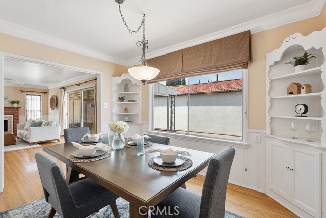 10525 Olive Street, Temple City CA: https://media.crmls.org/medias/985b2aa6-d8b4-4292-8ed2-109ddb4a8b9c.jpg