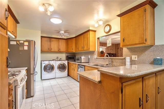 Detail Gallery Image 11 of 43 For 1272 W 25th St, Upland,  CA 91784 - 3 Beds | 2 Baths
