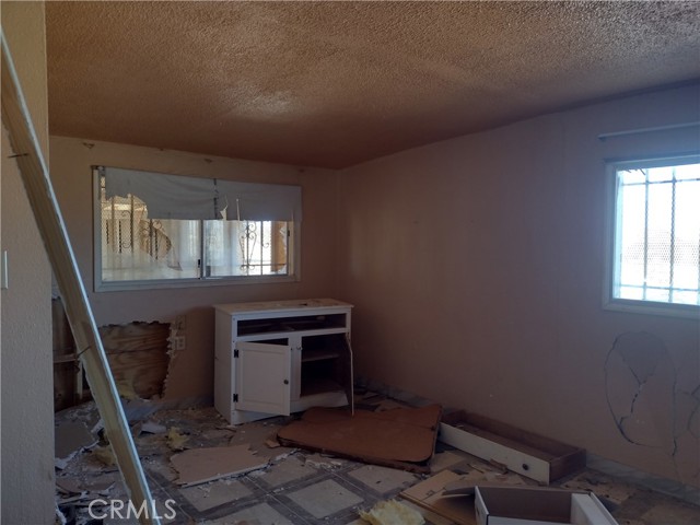 Detail Gallery Image 16 of 23 For 41555 Sun Rose Ave, Lucerne Valley,  CA 92356 - 1 Beds | 1 Baths