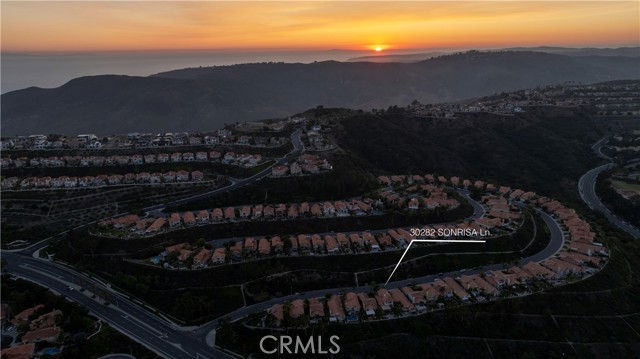 30282 Sonrisa, Laguna Niguel CA: https://media.crmls.org/medias/985c9a1b-9bde-46bf-8923-4e4d4db465ab.jpg