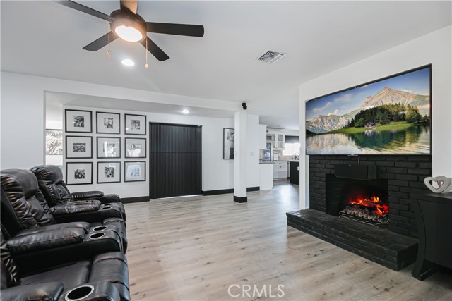 Detail Gallery Image 12 of 59 For 19501 Vintage St, Northridge,  CA 91324 - 7 Beds | 6 Baths