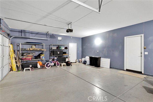 Detail Gallery Image 36 of 50 For 13720 Adams St, Oak Hills,  CA 92344 - 4 Beds | 2 Baths