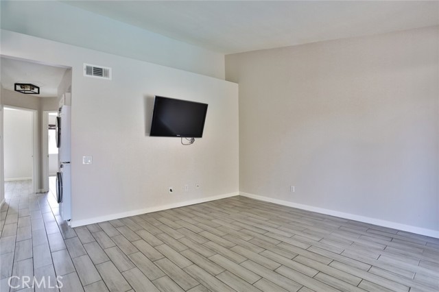 Detail Gallery Image 6 of 44 For 768 La Tierra St #I202,  Corona,  CA 92879 - 2 Beds | 2 Baths